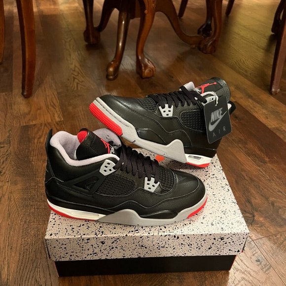 Nike Air Jordan 4 Retro Bred Reimagined Size 11 Men’s FV5029-006